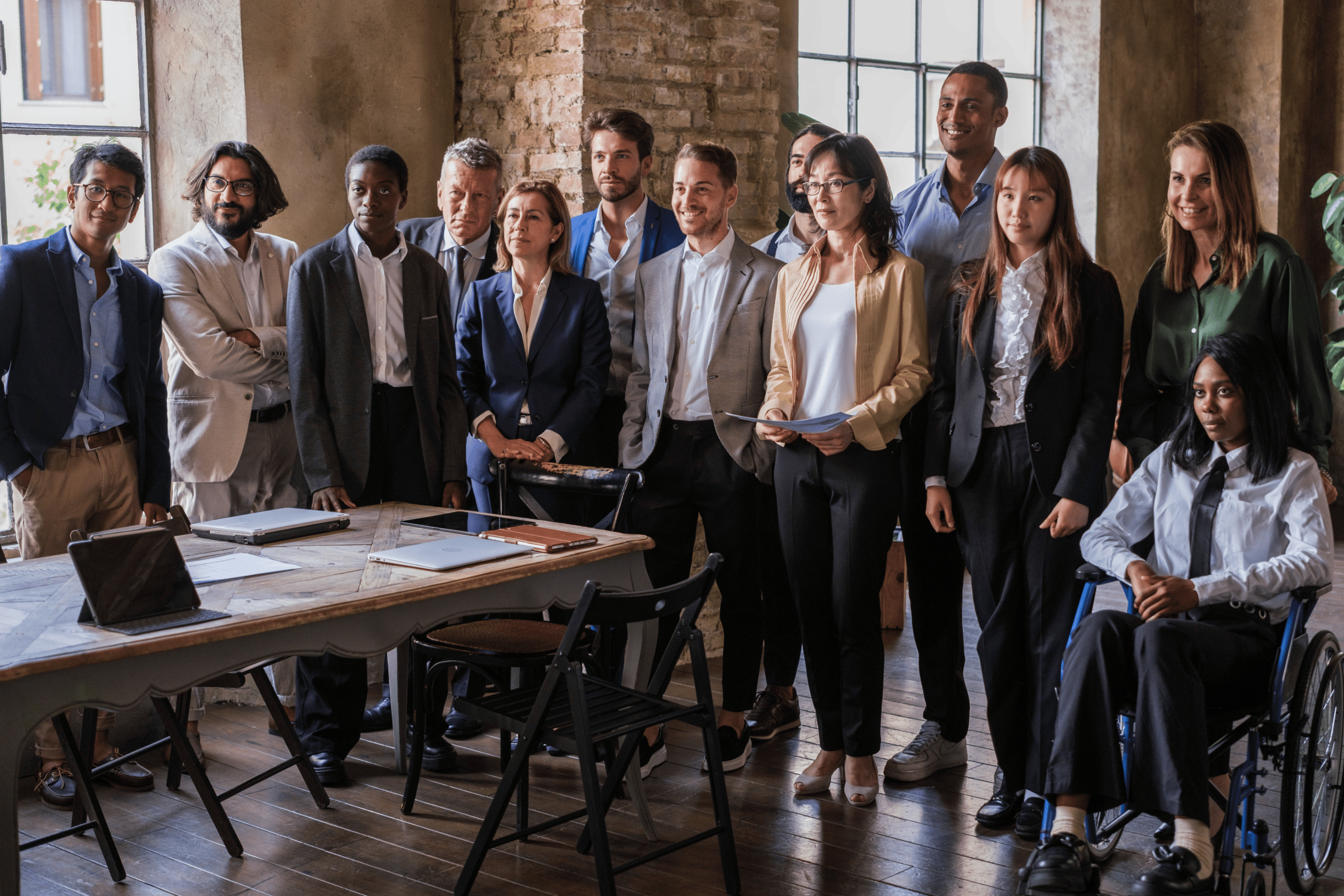 People are posing in APBS